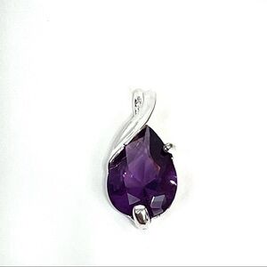 Purple Gem Necklace Pendant with Silver Metal